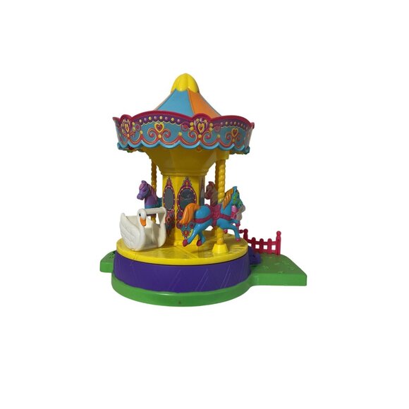Fisher Price Sweet Streets Village Musical Carousel Toy - Picture 3 of 7